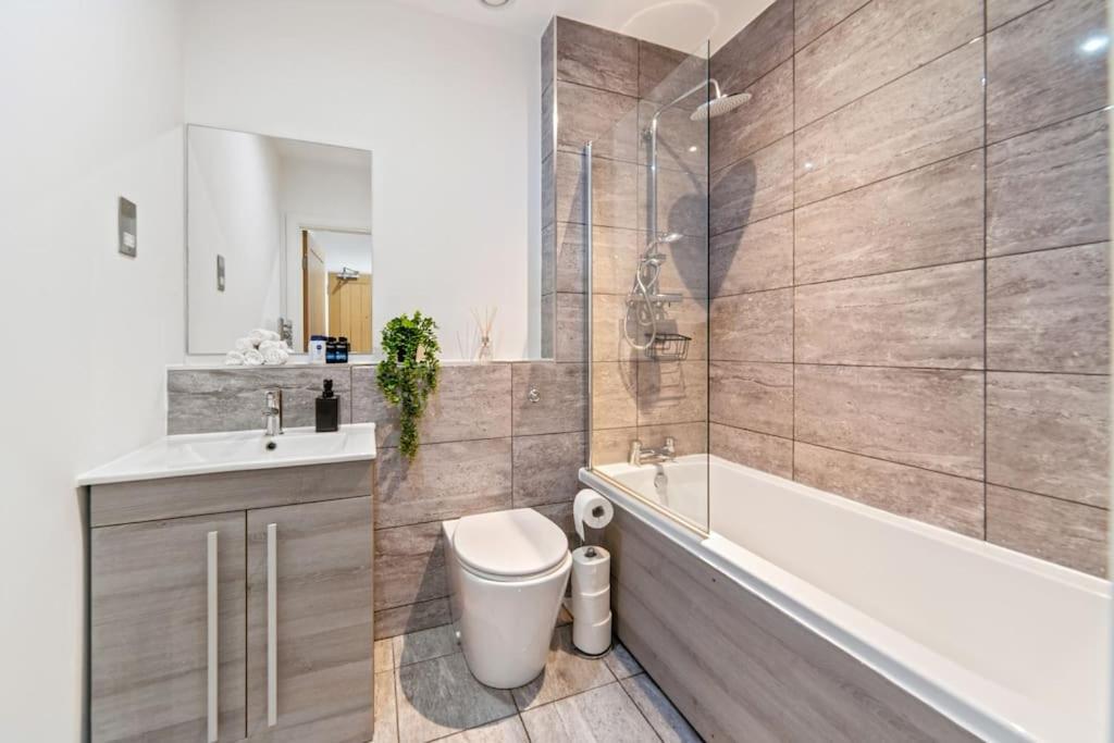 Urban Comfort Getaway- Leicester City Centre Exterior foto
